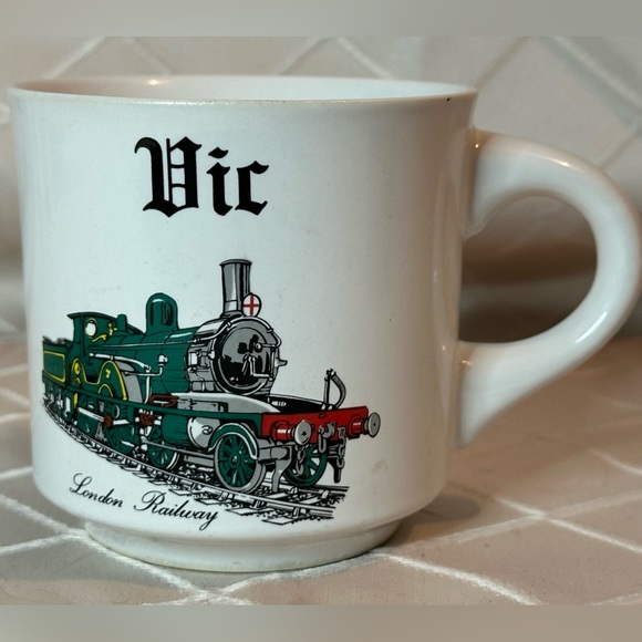 Vintage Other - Vintage London Railway “Vic” Mug